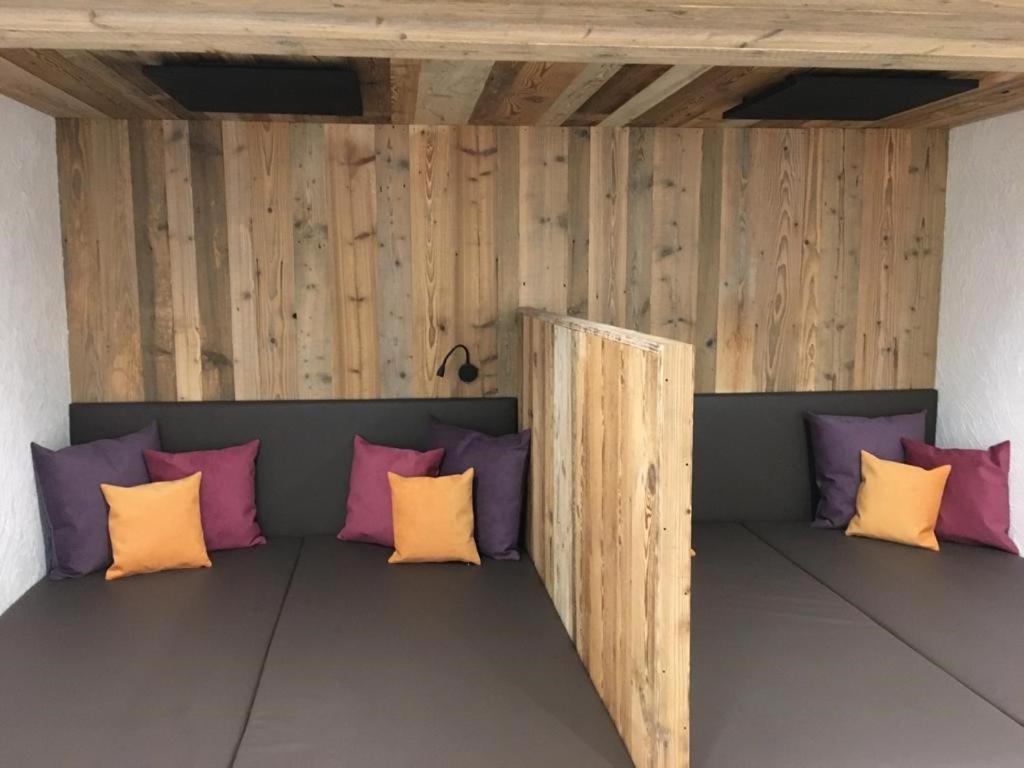 Hotel Edelweiss カウナータール エクステリア 写真