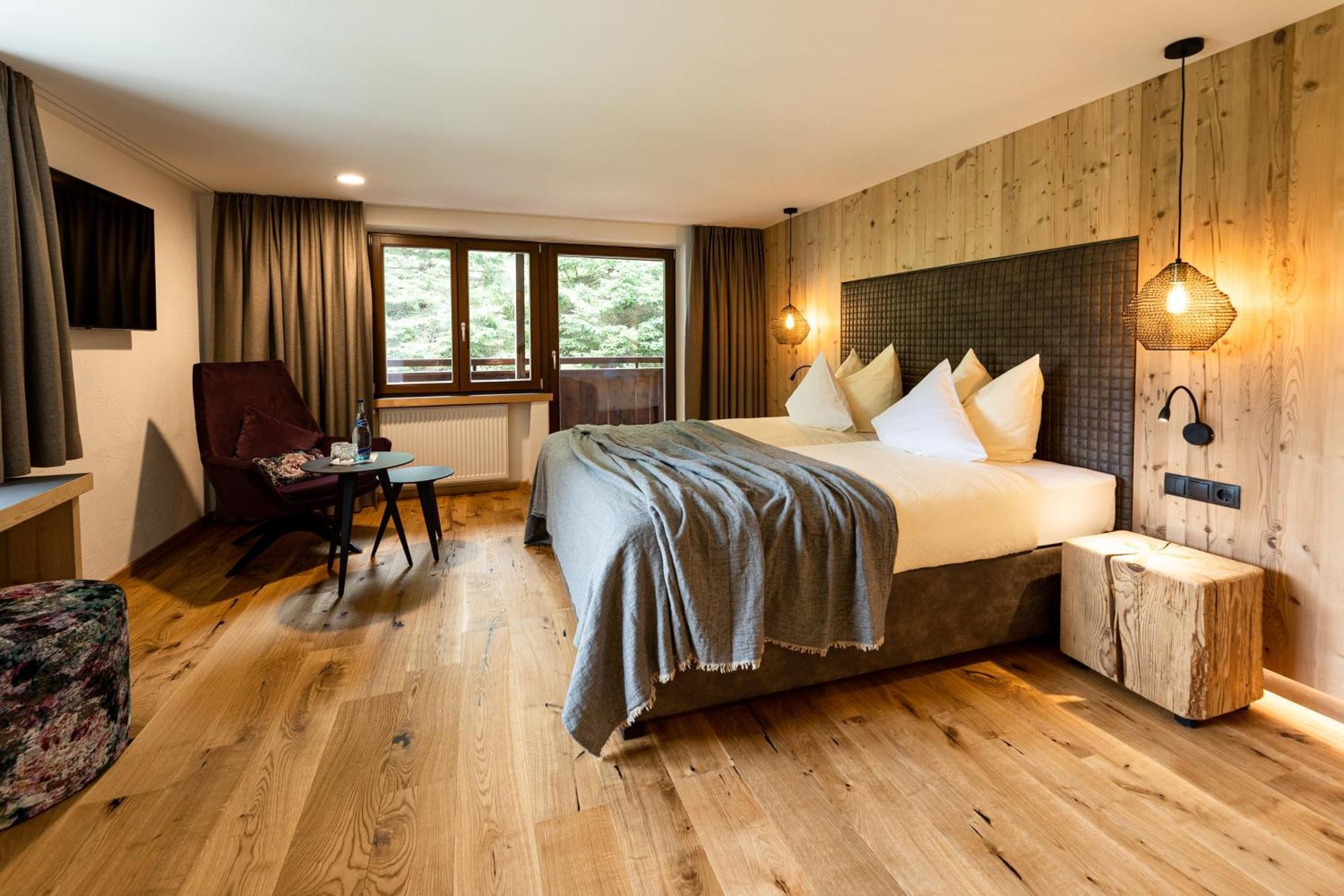 Hotel Edelweiss カウナータール エクステリア 写真